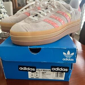 Adidas Gazelle Bold Women's Sneakers - Pink and White